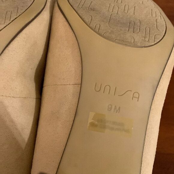 Unisa Cream Vintage Look Lace-Up Block Heels - Picture 10 of 11